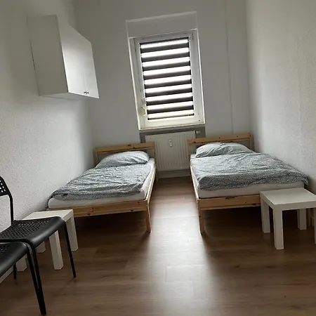 Monteurwohnungen - Bis 12 Betten